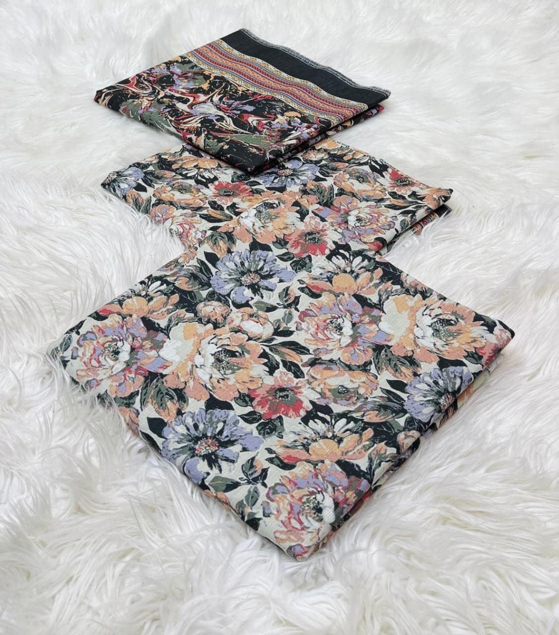 Bin Saeed Khaddar Printed Unstitched 3Piece D-016