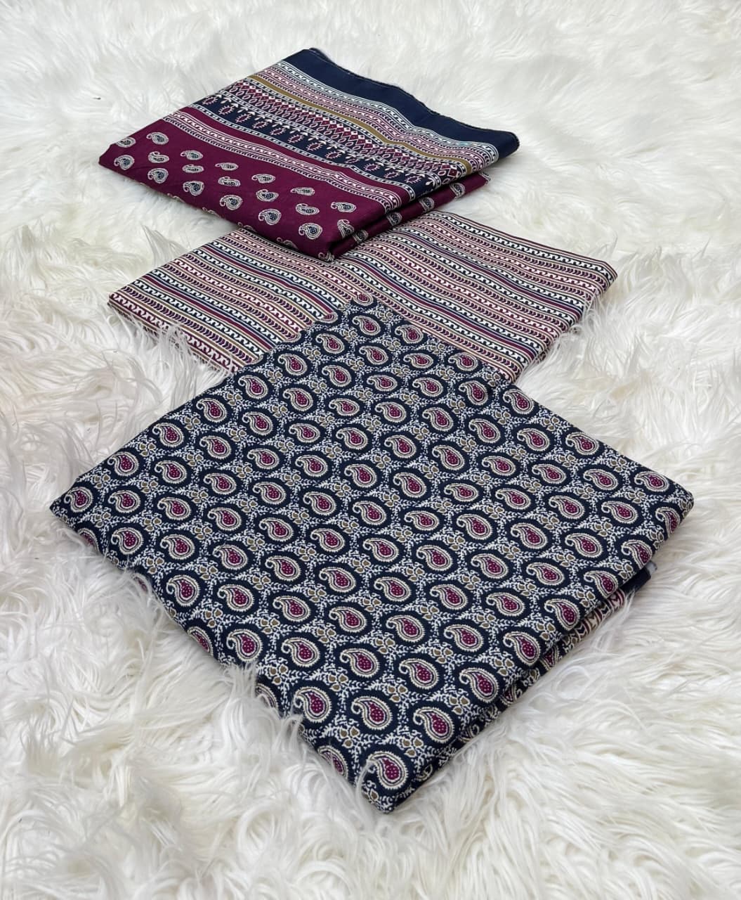 Bin Saeed Khaddar Printed Unstitched 3Piece D-037