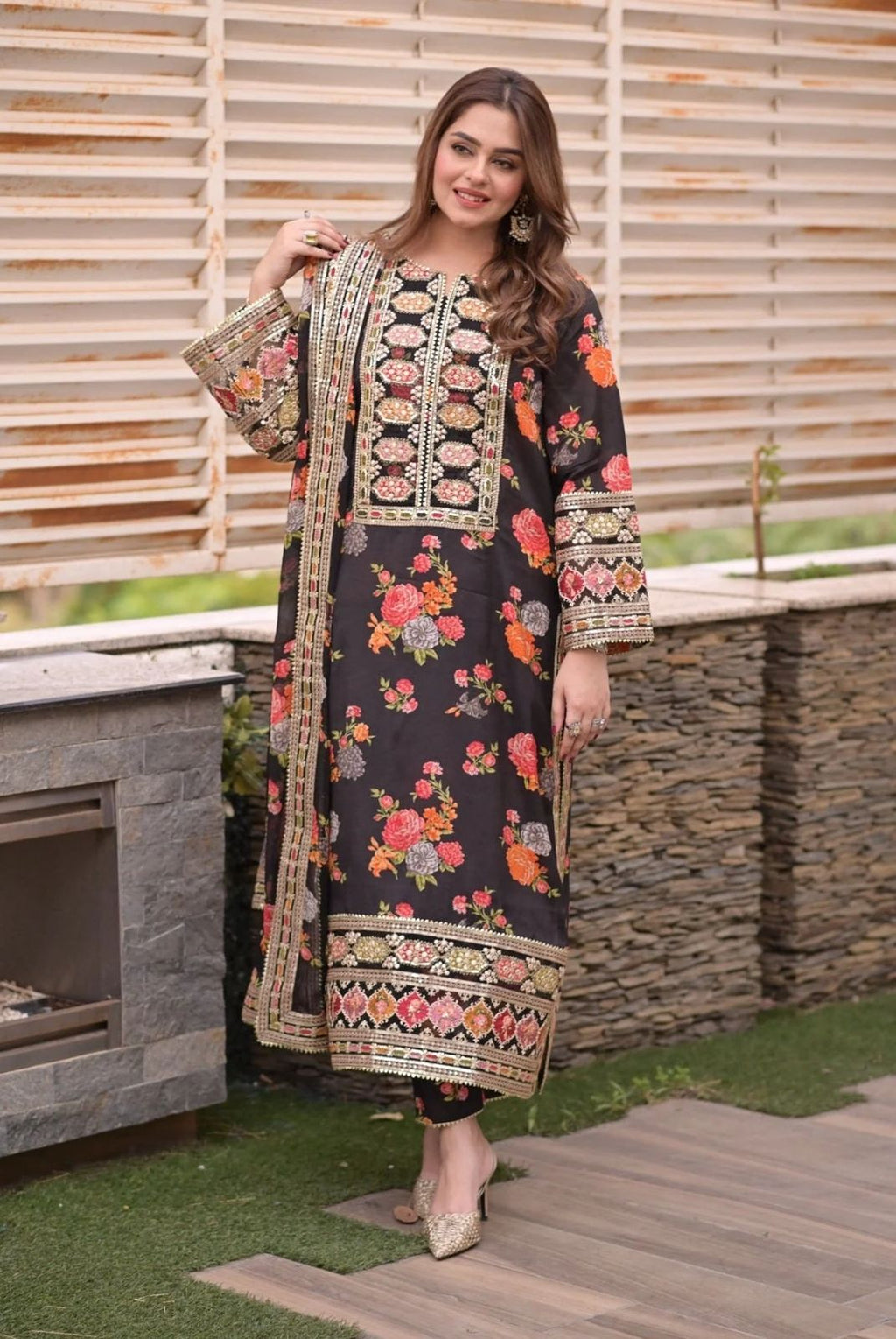 Aneelas Luxury Silk-3PC Unstitched D-002